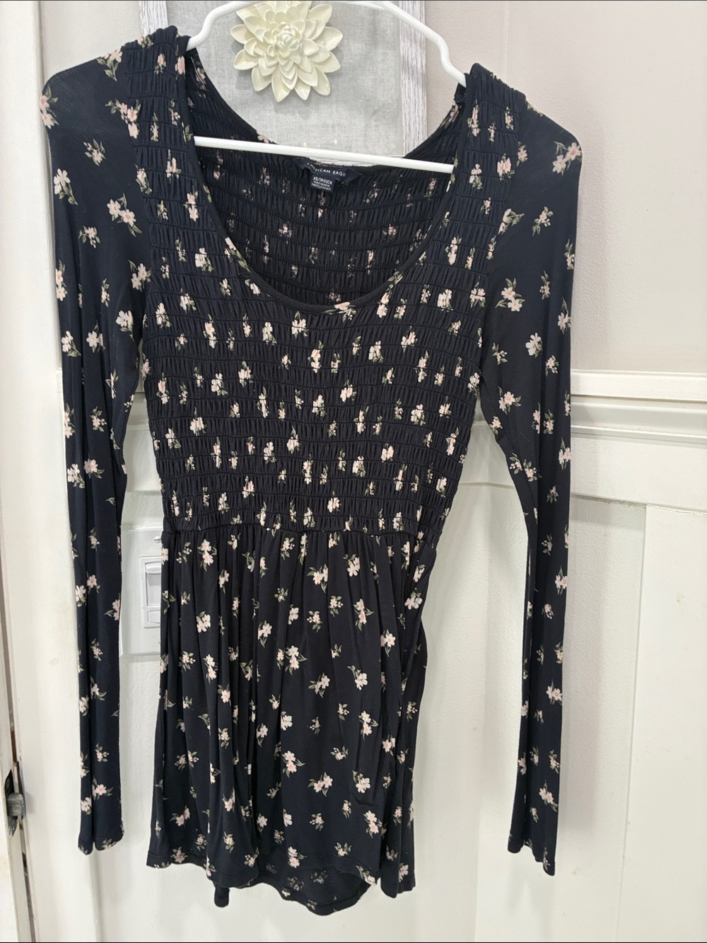 American Eagle Outfitters Navy Floral Smocked Long-Sleeve shirt